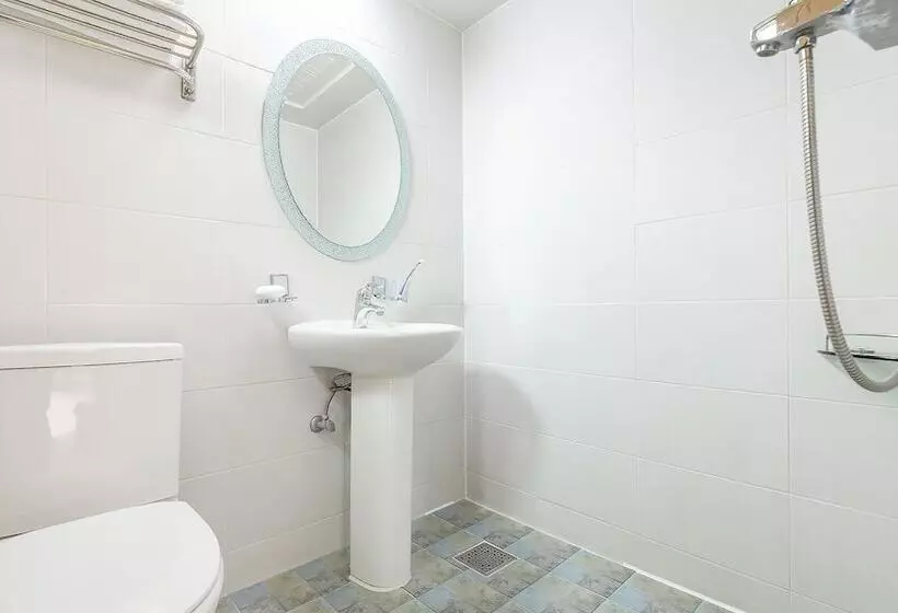 Gapyeong Maronie Spa Pension
