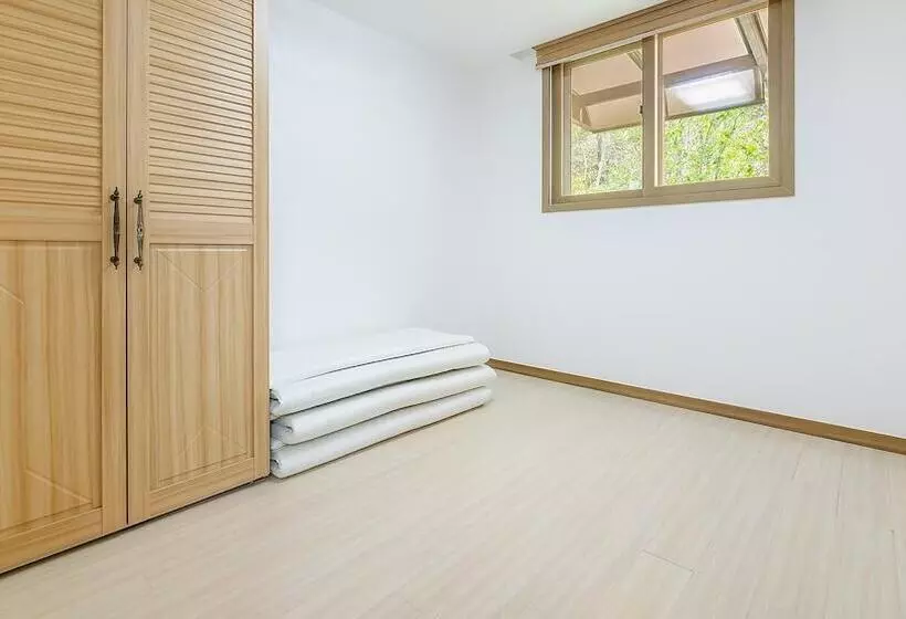 Gapyeong Maronie Spa Pension