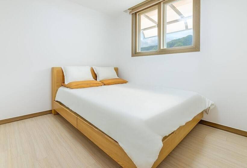 Gapyeong Maronie Spa Pension