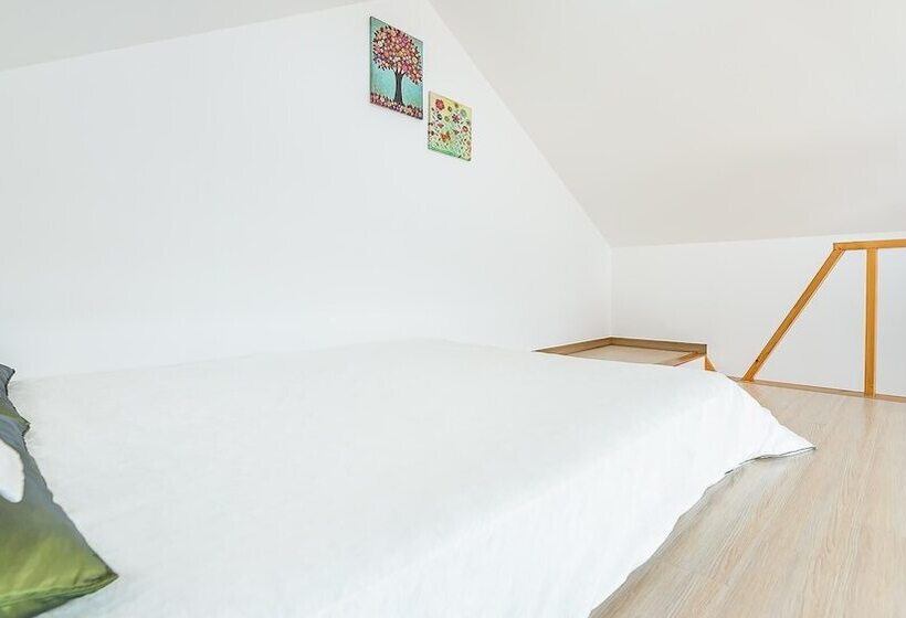 Gapyeong Maronie Spa Pension