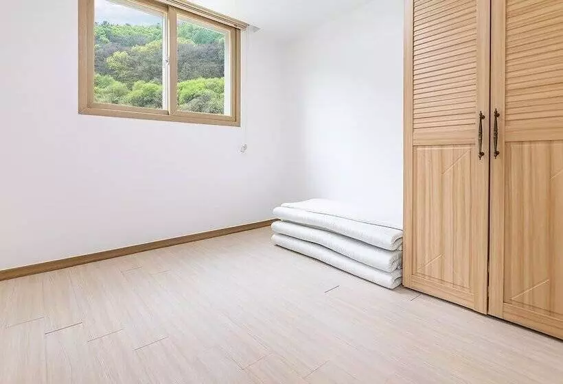 Gapyeong Maronie Spa Pension