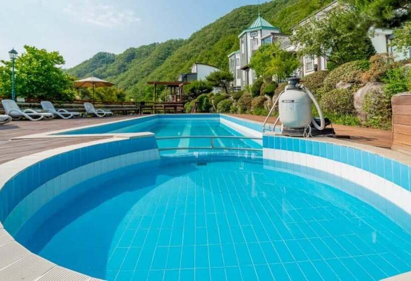 Hongcheon La Stella Pension