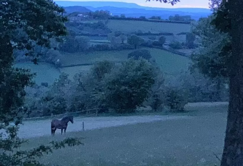 Hotelli Original Roadsmans Wagon, With Breathtaking Views