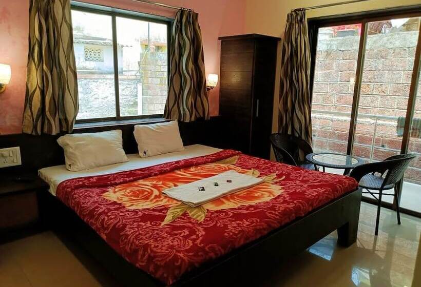 Отель Surabhi Hill View