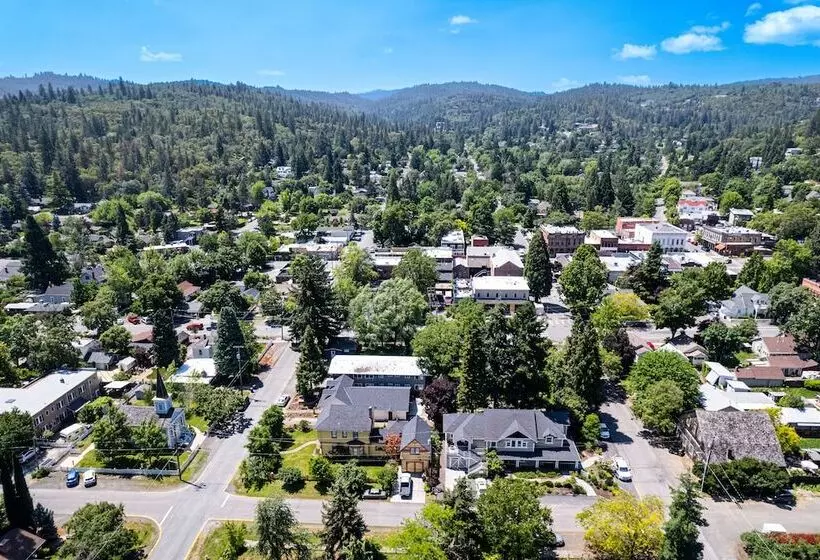 Jacksonville Towne Square