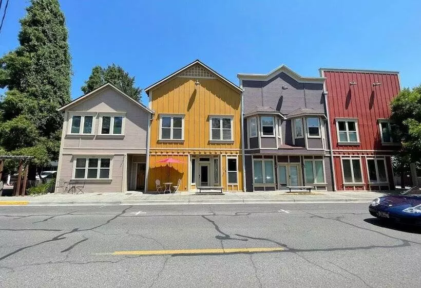 Jacksonville Towne Square