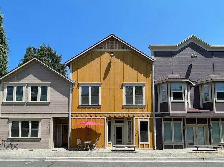 Jacksonville Towne Square