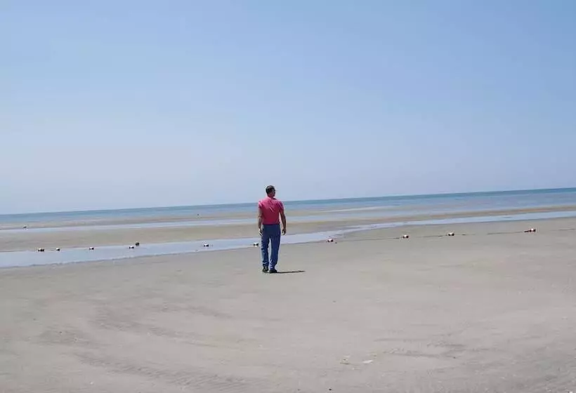 James Pharmacy Bed And Breakfast