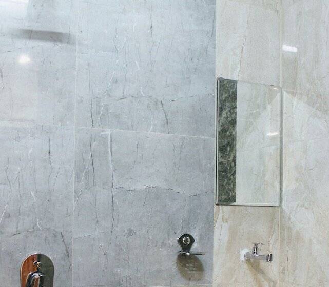 Maruti Group Of Hotels   Hotel Shri Naman