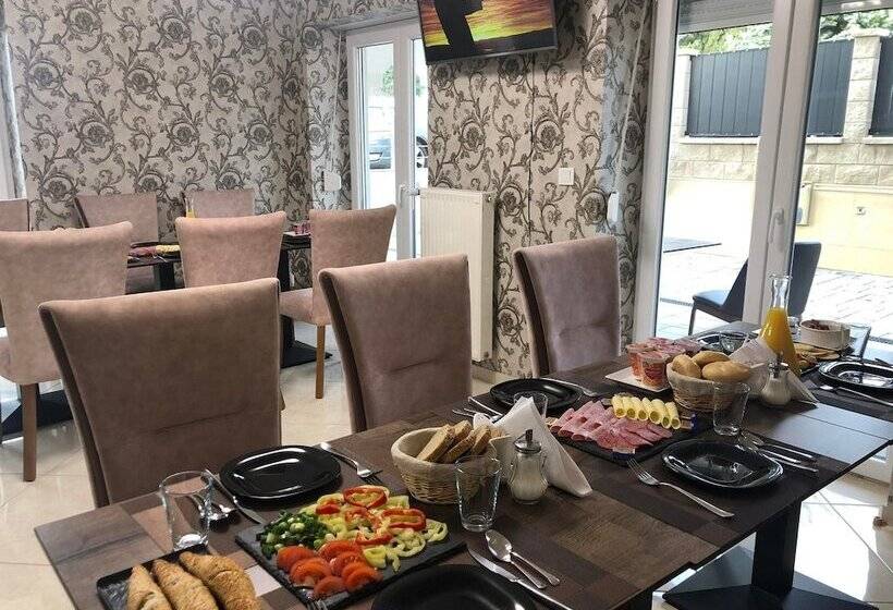 פנסיון Alenso Guesthouse Hévíz