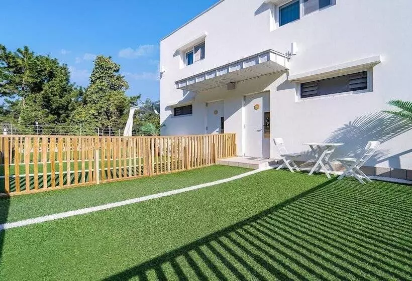 پانسیون Yeosu Nukim Poolvilla