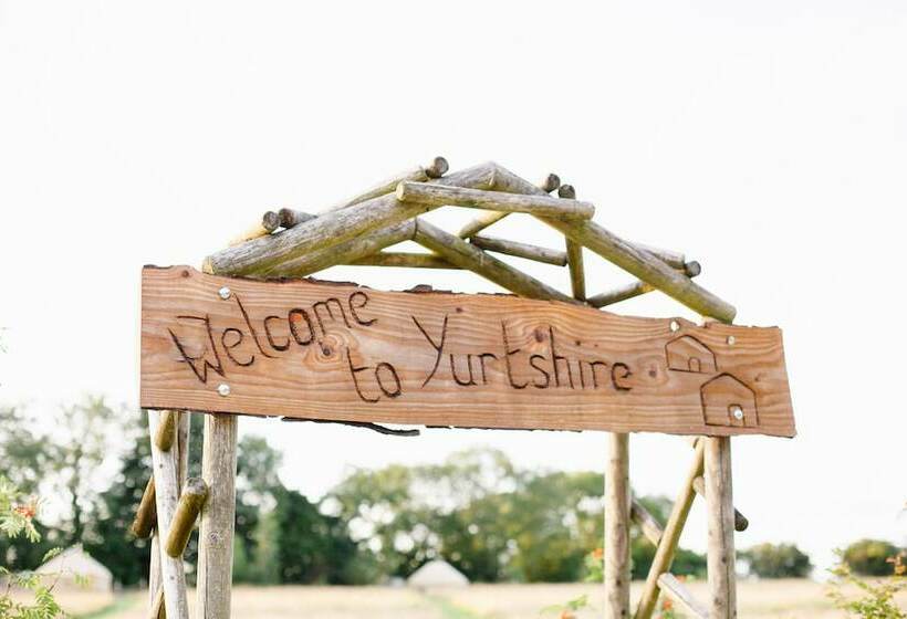 منتجع Yurtshire