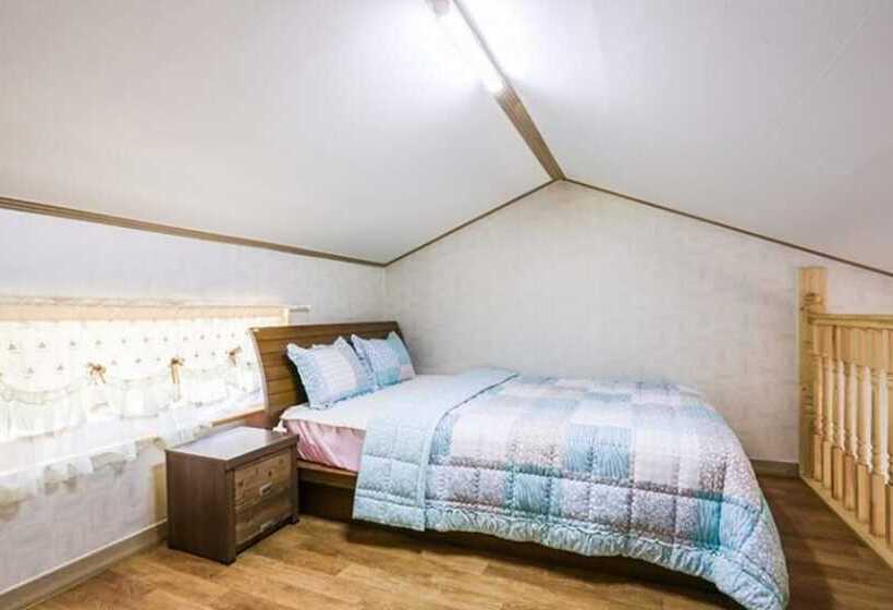 Sogeumgang Naetmulsori Pension