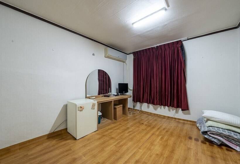 Chuncheon Daesung Motel