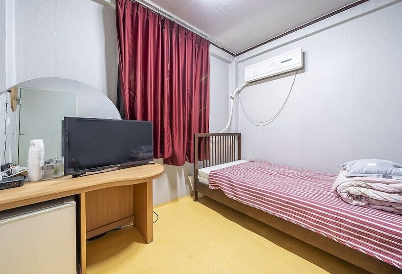 Chuncheon Daesung Motel