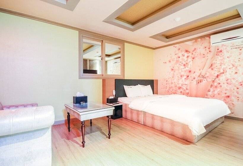 Gwangyang S Self Check In Motel