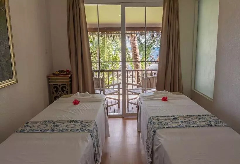 ホテル Adiwana Jelita Sejuba Natuna