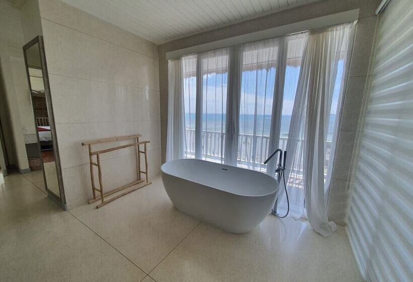 فندق Adiwana Jelita Sejuba Natuna