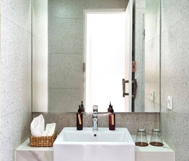 فندق Adiwana Jelita Sejuba Natuna