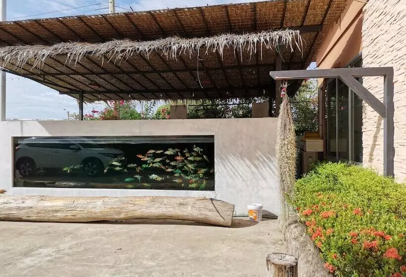 Hotelli Bangkok Grand Resort