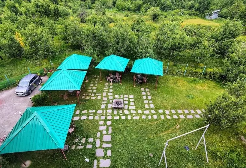 Hotelli Celebriti By Aransh Group