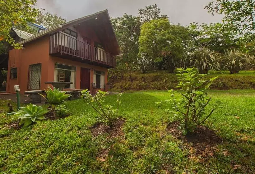 Hotelli De Cabañas Valle Campanas