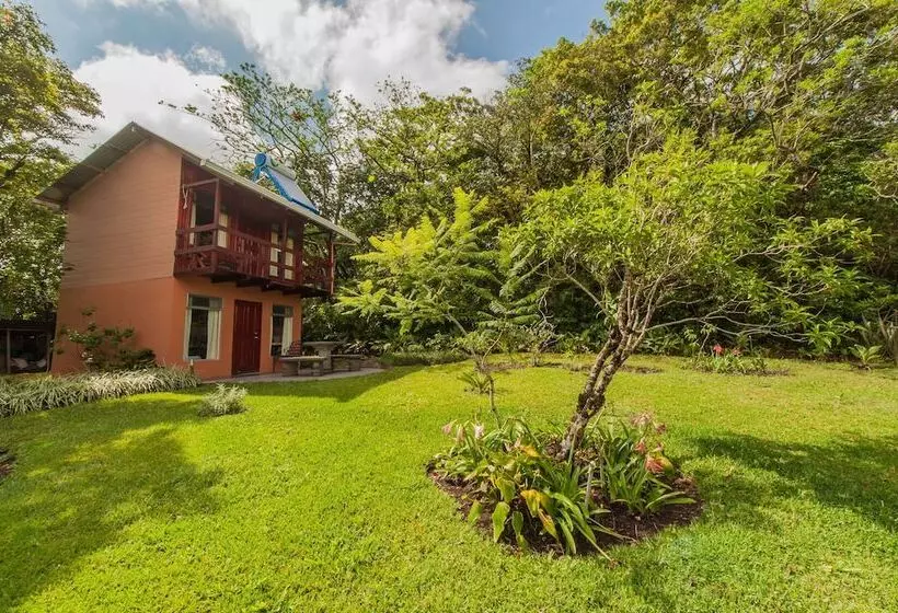 Hotelli De Cabañas Valle Campanas