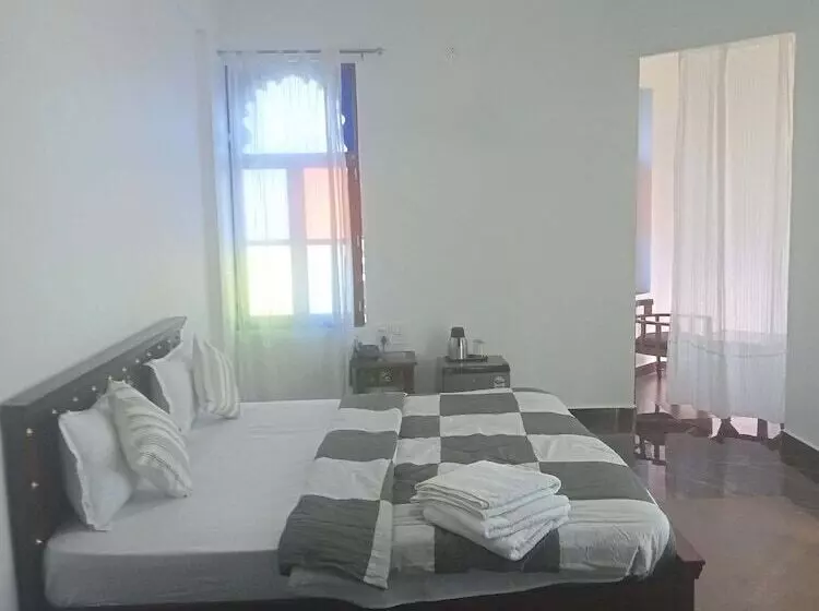 ホテル Doongar Fort Gurukripa Hilltop Resorts