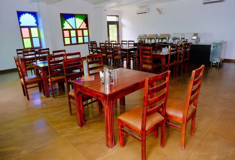 ホテル Doongar Fort Gurukripa Hilltop Resorts