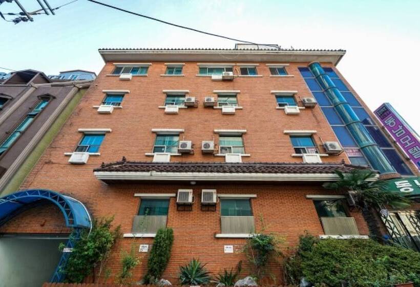 Hotel Gimhae Buwon Dong Dongnam