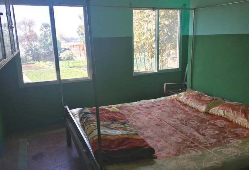 هتل Goroomgo Ansari House Bodhgaya