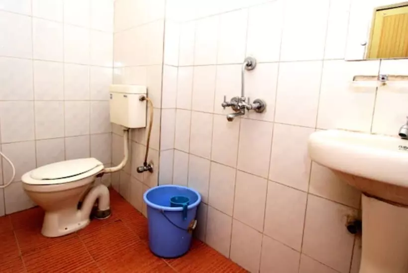 ホテル Goroomgo Blue Moon Guest House Guwahati