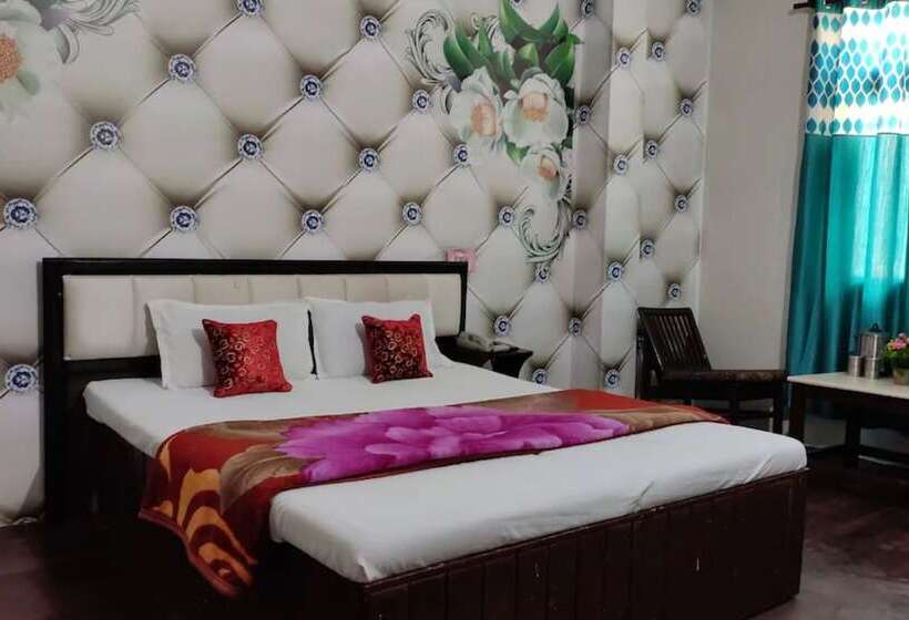 هتل Goroomgo Galaxy Inn Manali