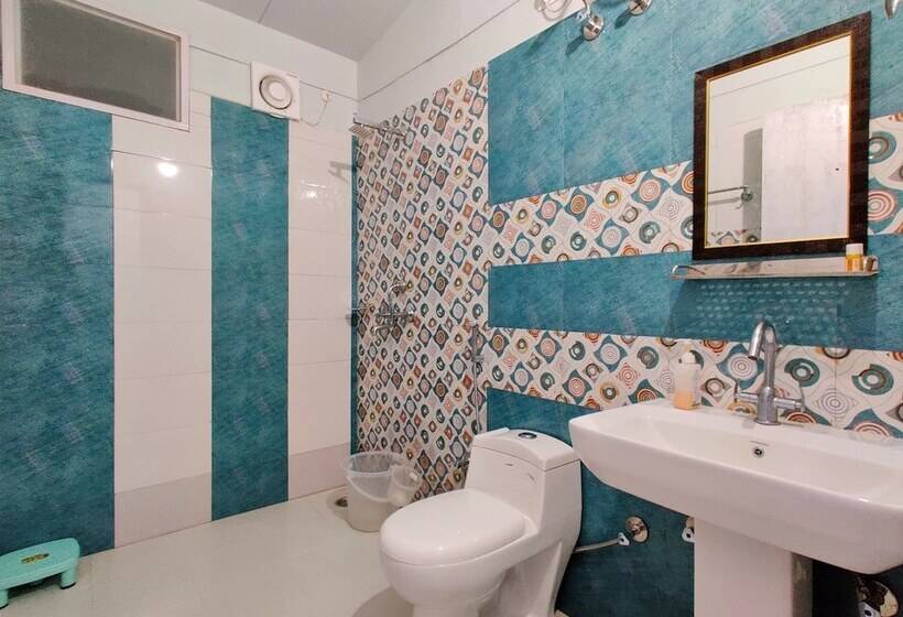 בית מלון כפרי Kedarayatih Resort