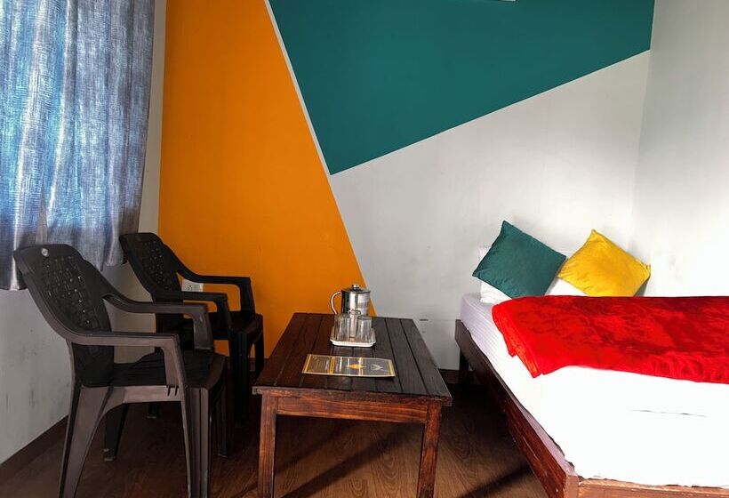 בית מלון כפרי Kedarayatih Resort