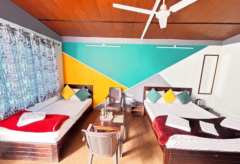 בית מלון כפרי Kedarayatih Resort