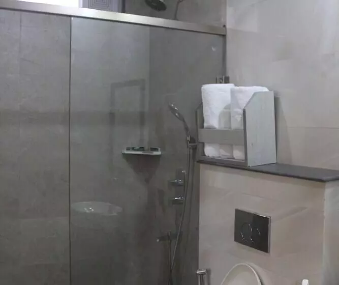 ホテル Manuni Inn   Riverside