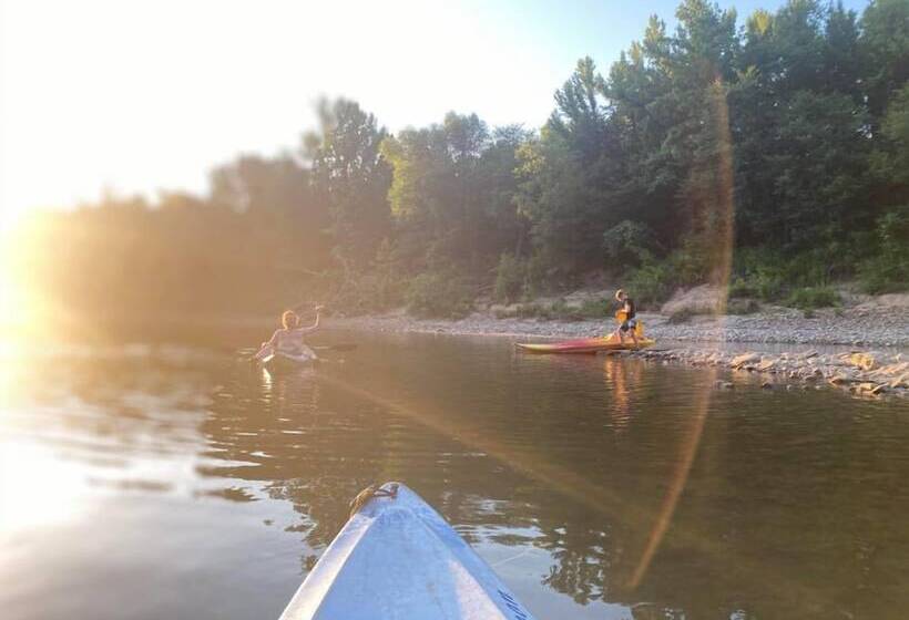 هتل Ouachita River Haven