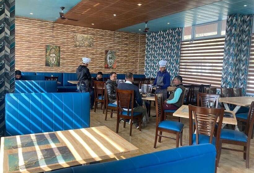 בית מלון כפרי P.vee Resorts