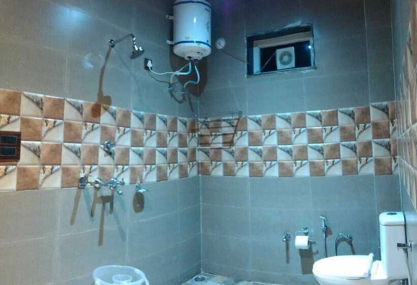 בית מלון כפרי P.vee Resorts