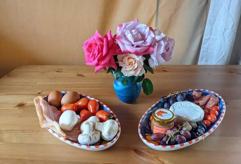 Maaseutuhotelli Maple Park