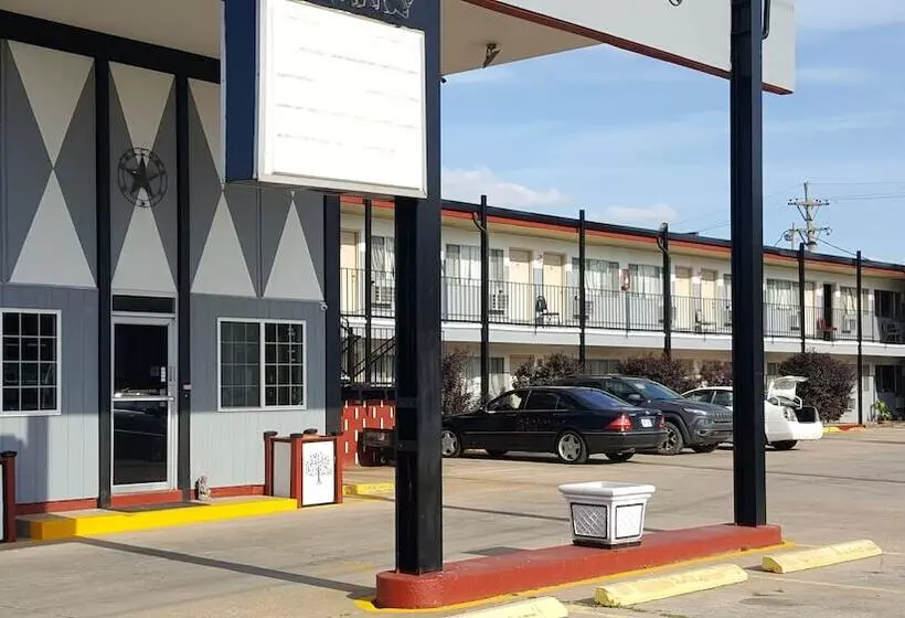 ホテル Skypalace Inn & Suites Hutchinson