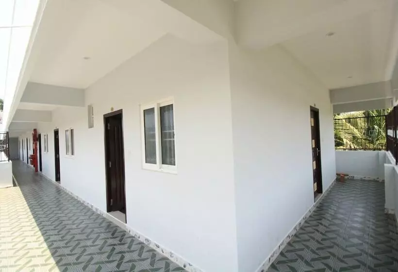 Hotelli Sri Sathiya Sai Residency