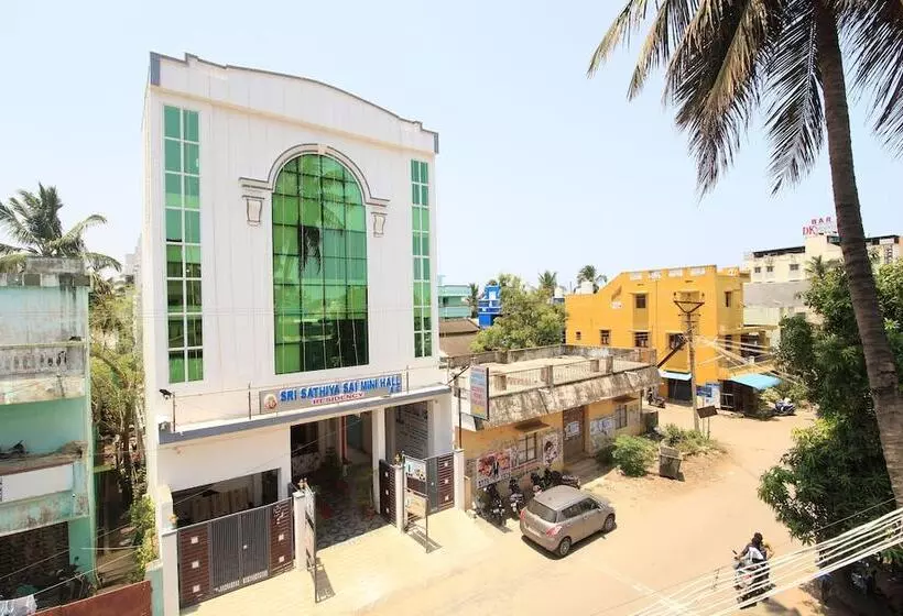 Hotelli Sri Sathiya Sai Residency