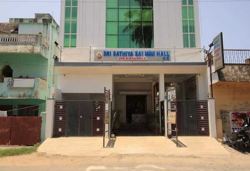 Hotelli Sri Sathiya Sai Residency