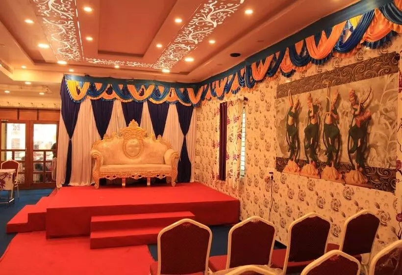 Hotelli Sri Sathiya Sai Residency