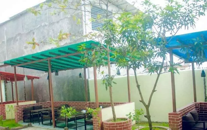 هتل Sun Star International