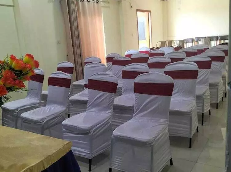 هتل Sun Star International