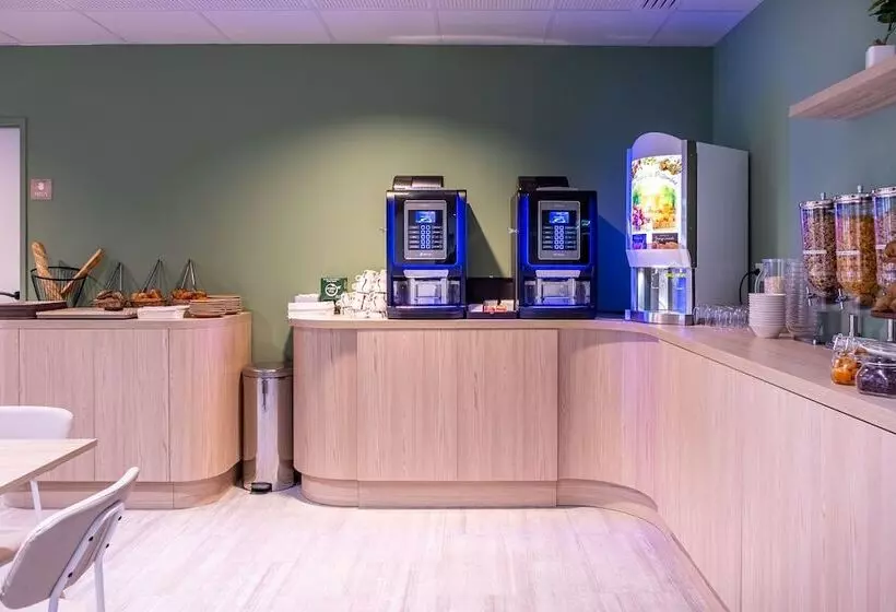 Hotelli The Originals Boutique Hôtel Amiens Sud