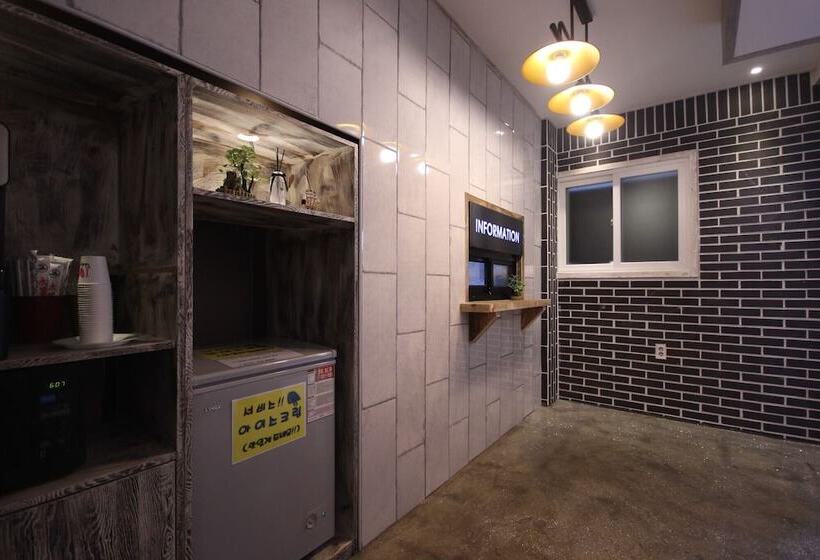 Motel Daegu Duryu Siwolae